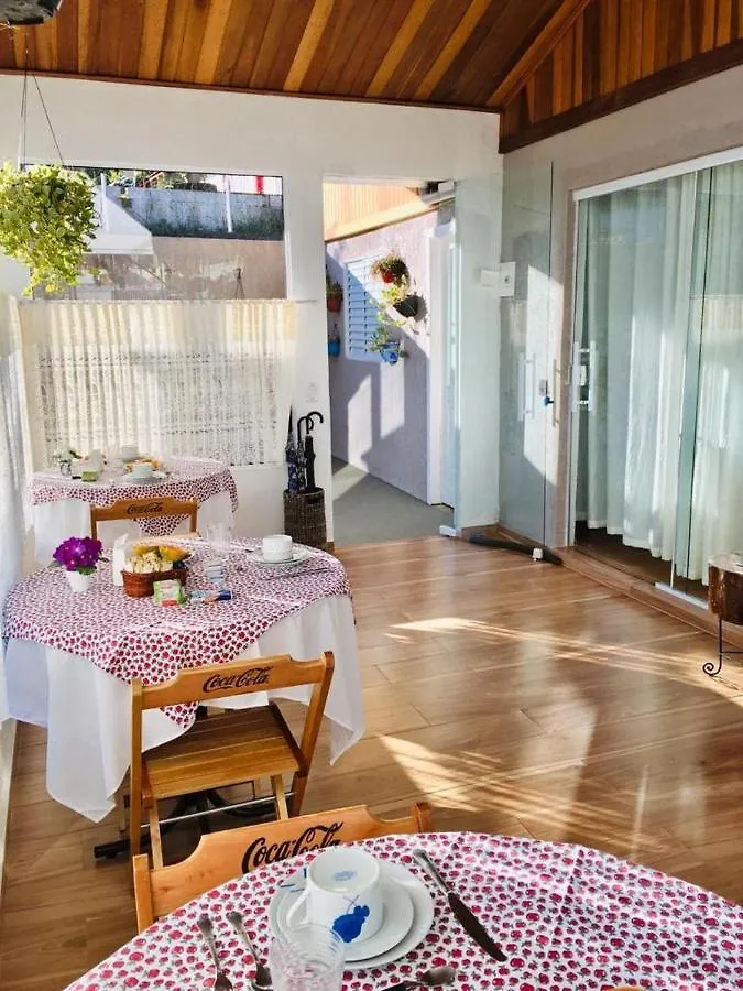 Suites Bela Joao E Maria Campos do Jordão Bed & Breakfast