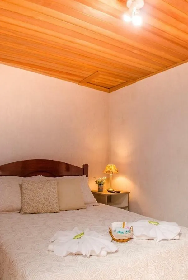 住宿加早餐酒店 Suites Bela Joao E Maria Campos do Jordão 巴西